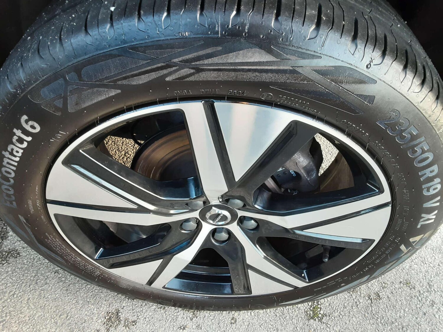 Used Volvo XC40 for sale - 77586714: Photo 44