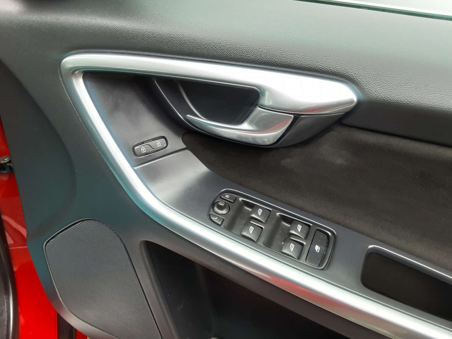 Used Volvo XC60 2016 for sale - 76404607: Photo 22