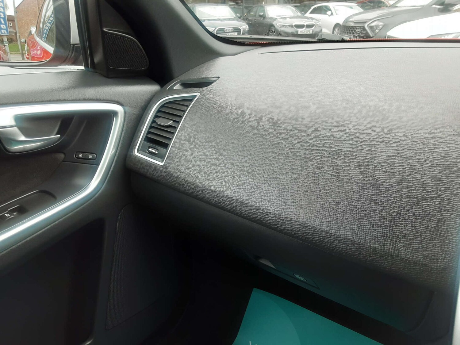 Used Volvo XC60 2016 for sale - 76404607: Photo 29