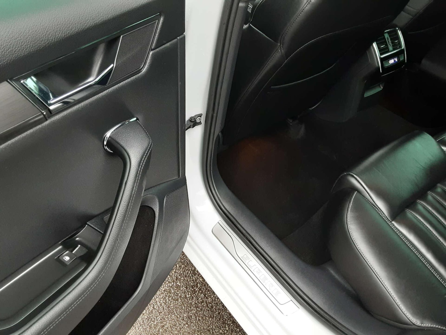 Used Skoda Superb 2020 for sale - 78185387: Photo 26