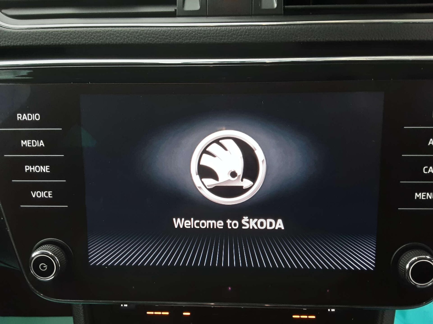 Used Skoda Superb 2020 for sale - 78185387: Photo 32