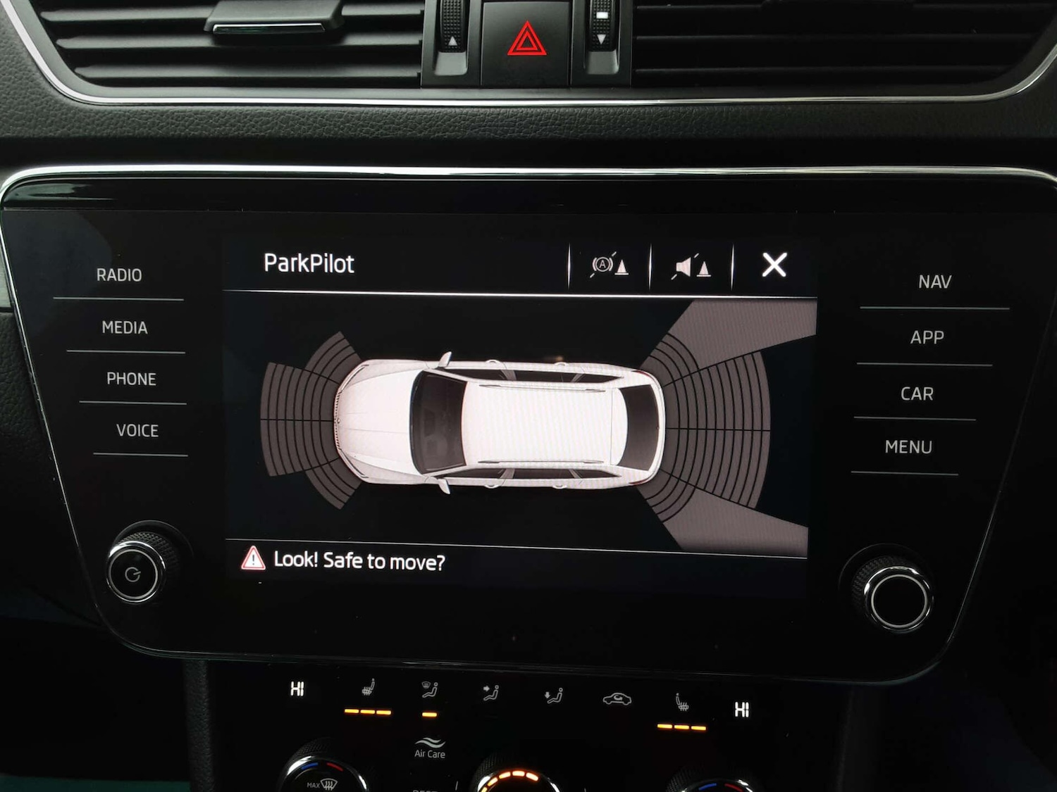 Used Skoda Superb 2020 for sale - 78185387: Photo 37