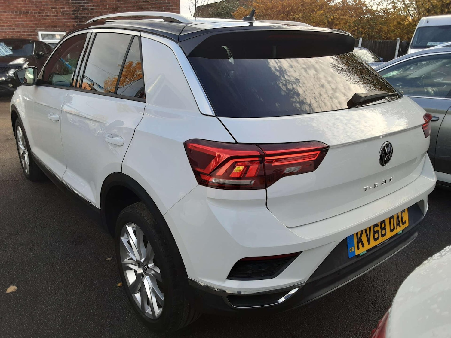 Used Volkswagen T-Roc 2018 for sale - 76807597: Photo 14