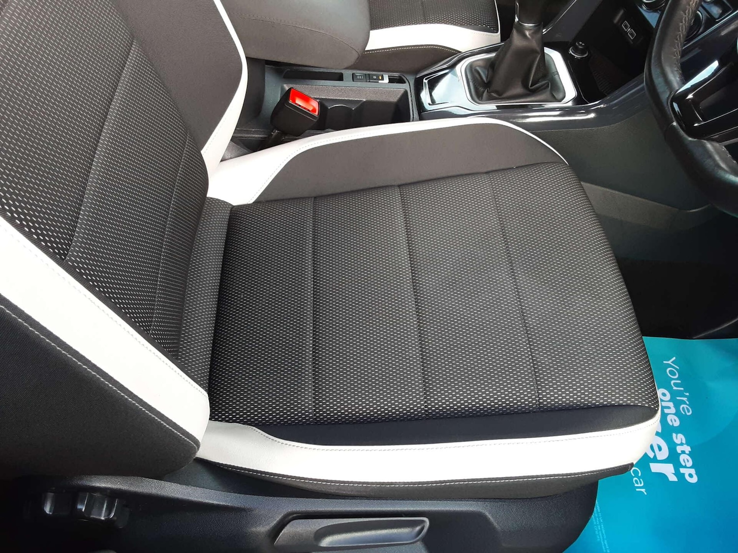 Used Volkswagen T-Roc 2018 for sale - 76807597: Photo 22