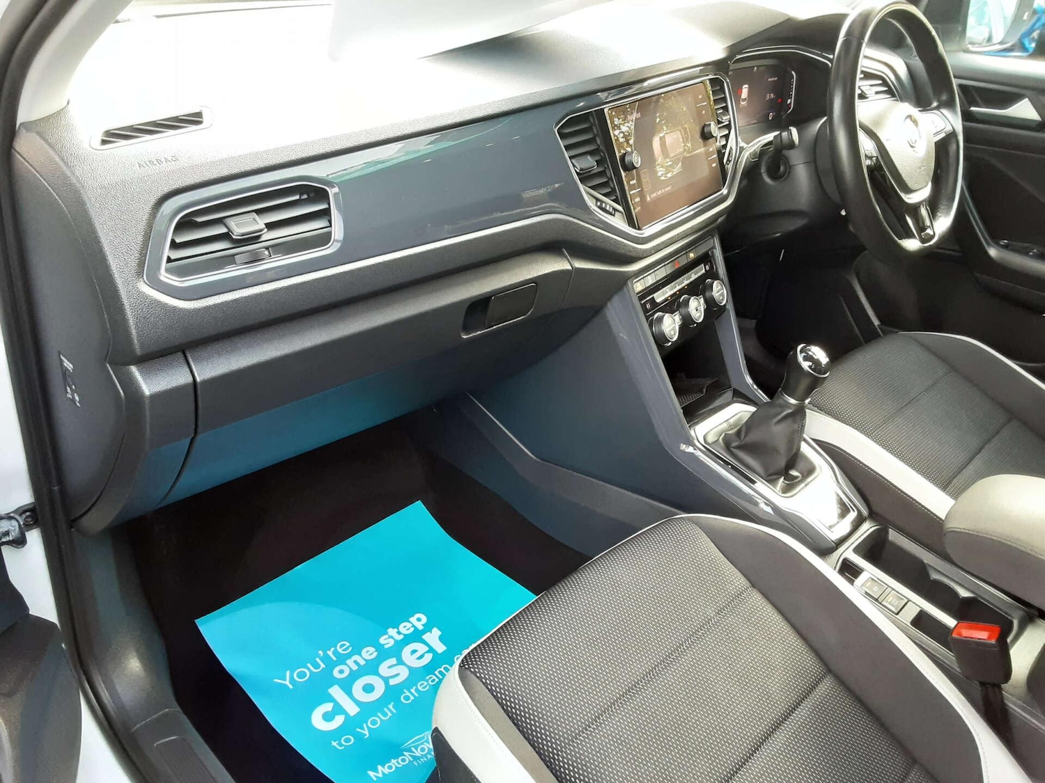 Used Volkswagen T-Roc 2018 for sale - 76807597: Photo 24