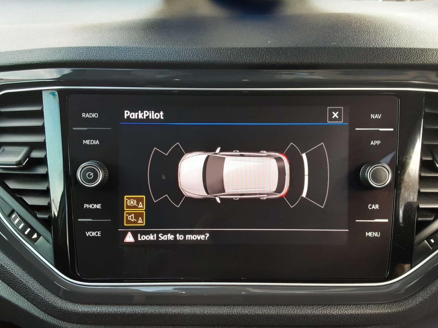 Used Volkswagen T-Roc 2018 for sale - 76807597: Photo 33