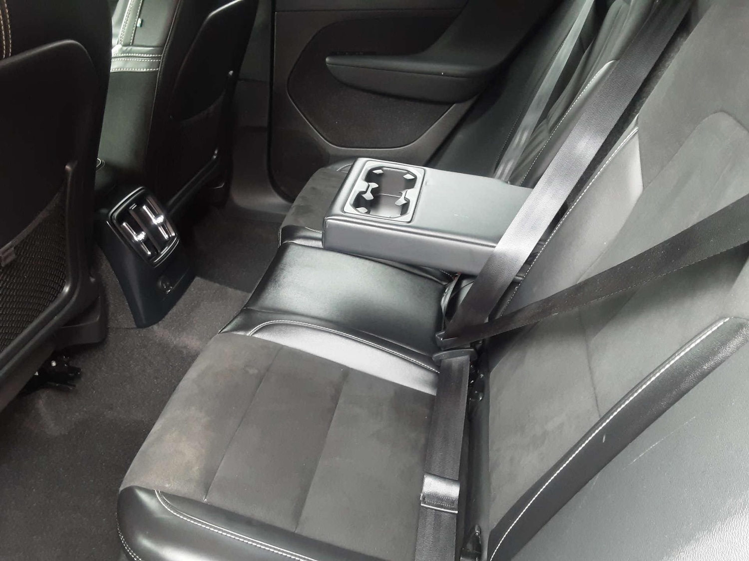 Used Volvo XC40 2021 for sale - 76807650: Photo 21