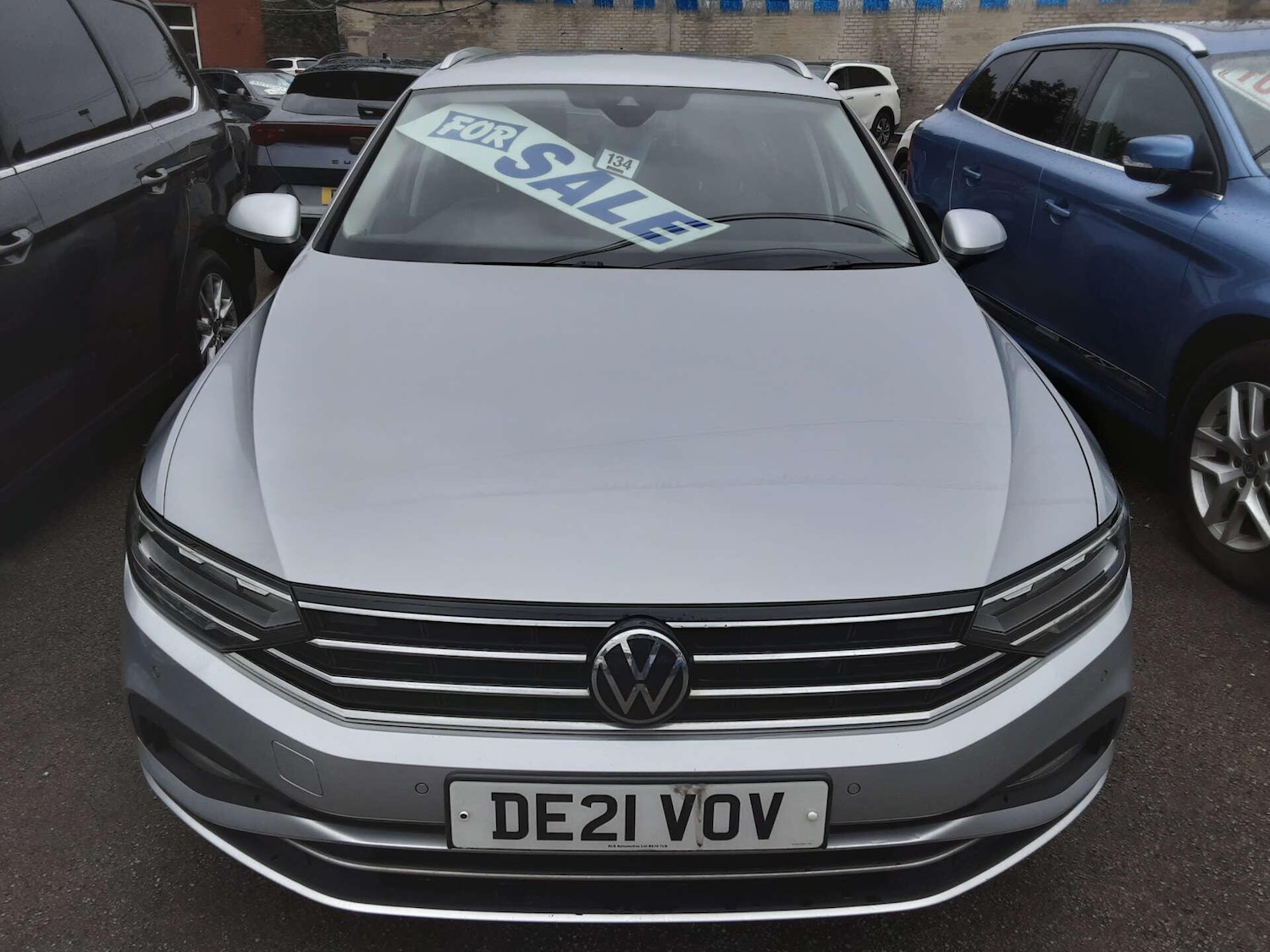 Used Volkswagen Passat 2021 for sale - 76807698: Photo 2