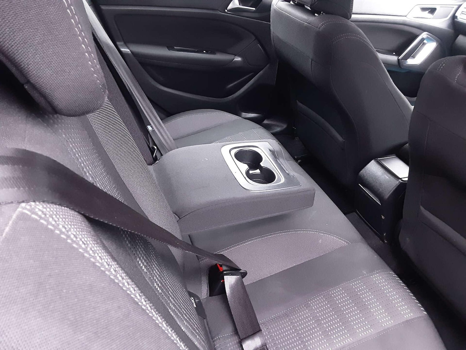 Used Peugeot 308 2015 for sale - 77305318: Photo 17