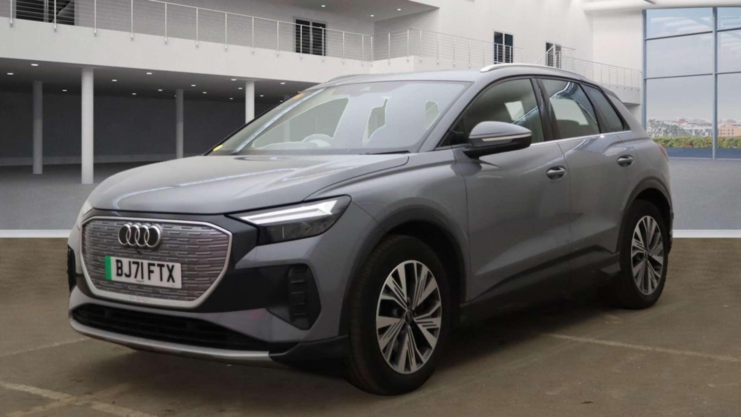 Used Audi Q4 e-tron 2021 for sale - 76807705: Photo 2