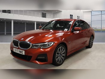 Used BMW 3 Series 2021 for sale - 77537870: Photo