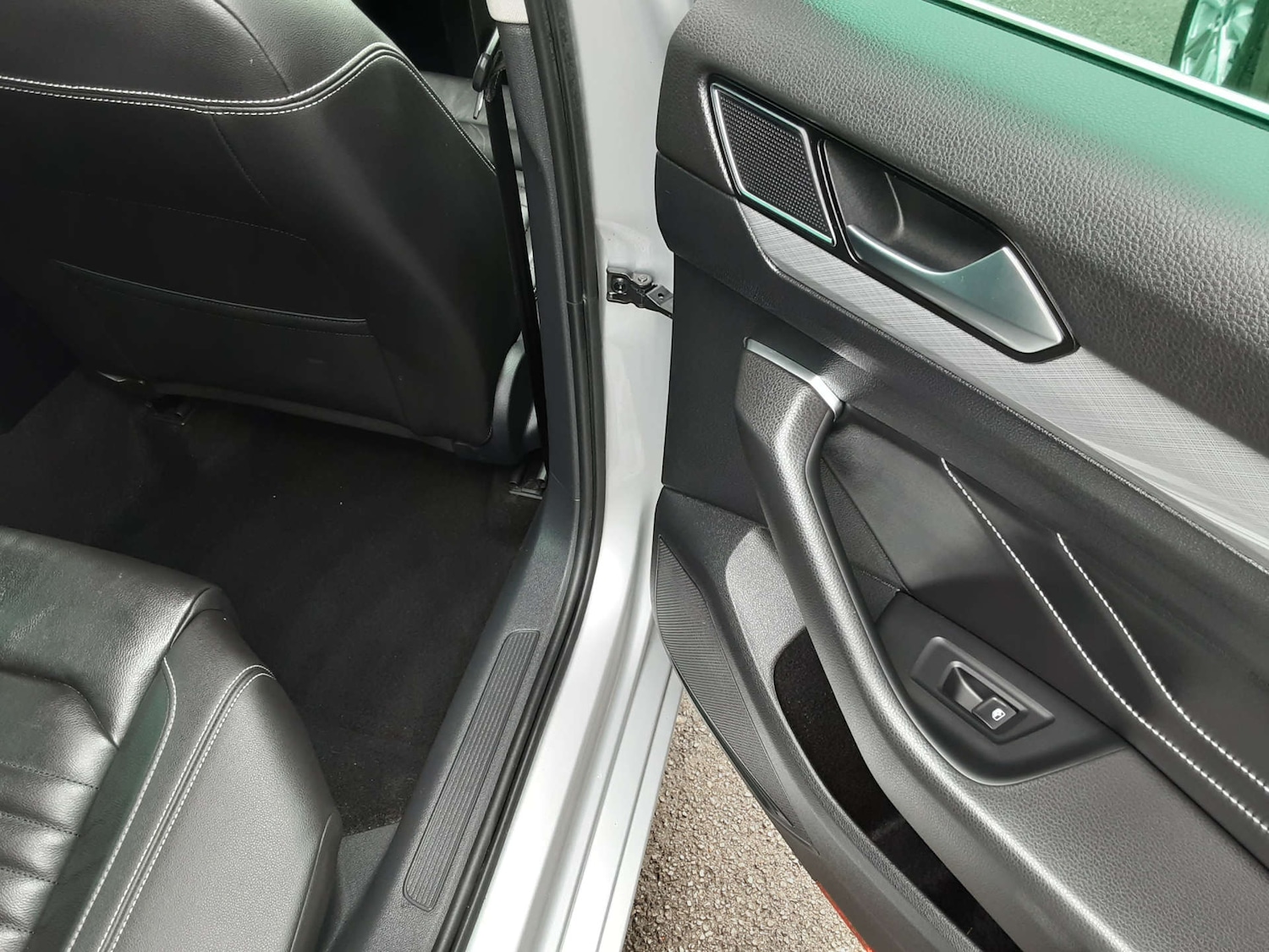 Used Volkswagen Passat 2021 for sale - 76404577: Photo 30