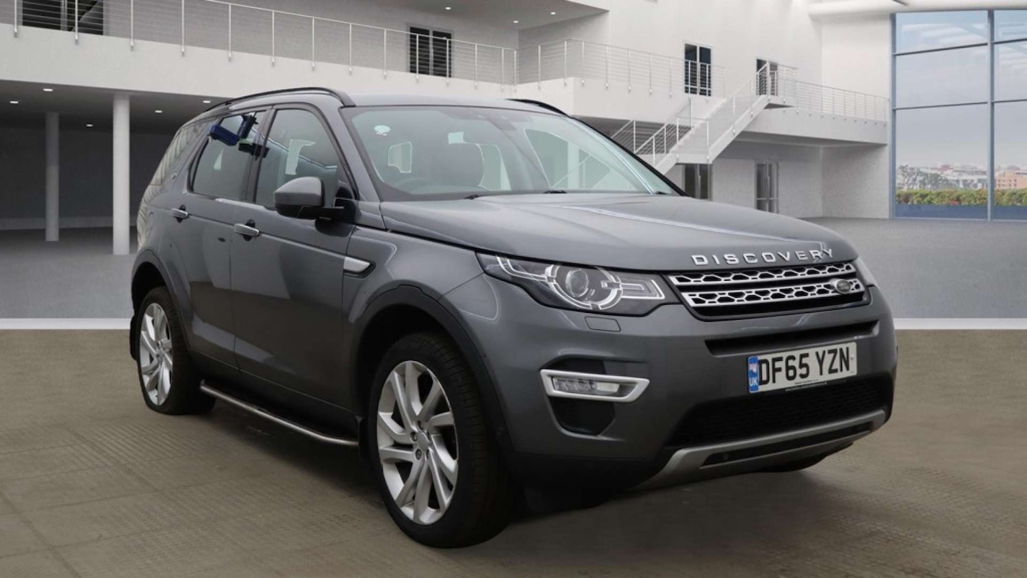 Used Land Rover Discovery Sport 2015 for sale - 76407722: Photo 1