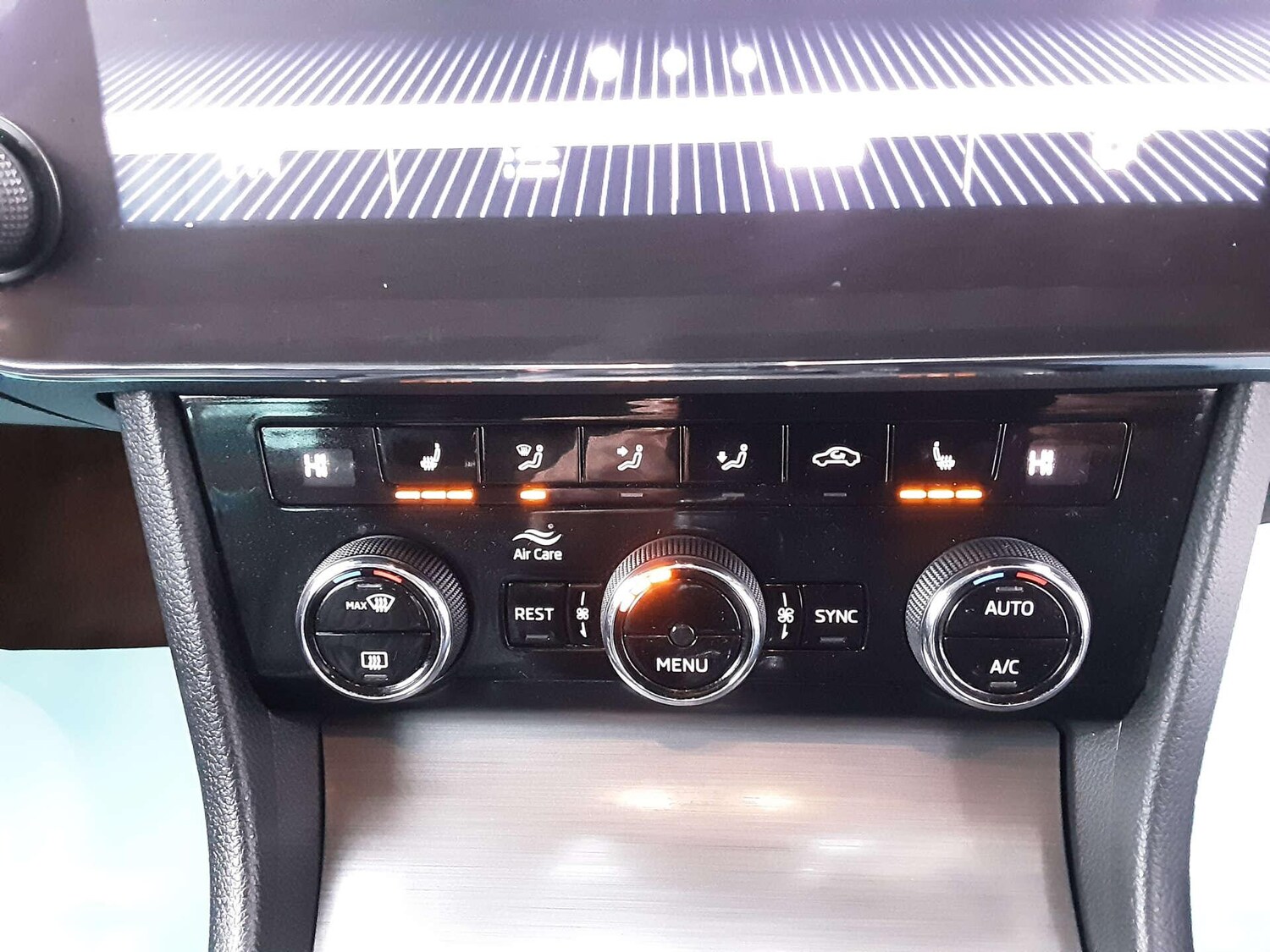 Used Skoda Superb 2020 for sale - 77331147: Photo 31