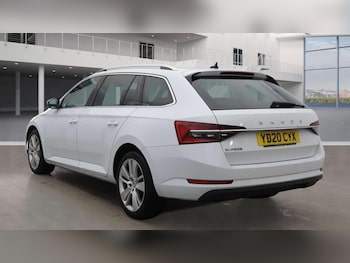 Used Skoda Superb 2020 for sale - 77331147: Photo