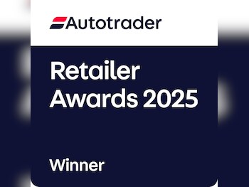 Used Volvo V40 2015 for sale - 78204580: Photo