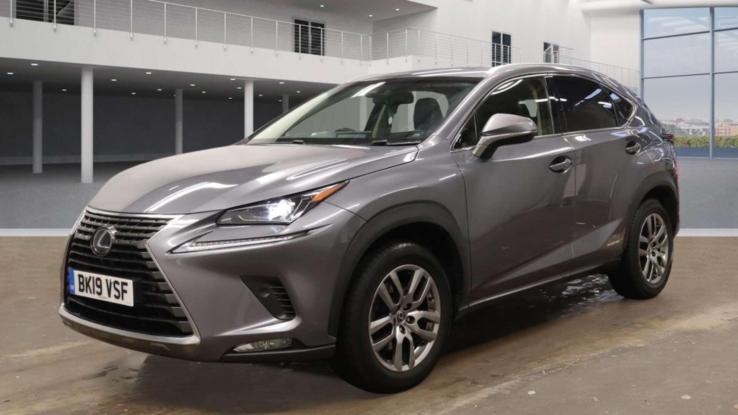 Used Lexus NX 2019 for sale - 77882147: Photo 2