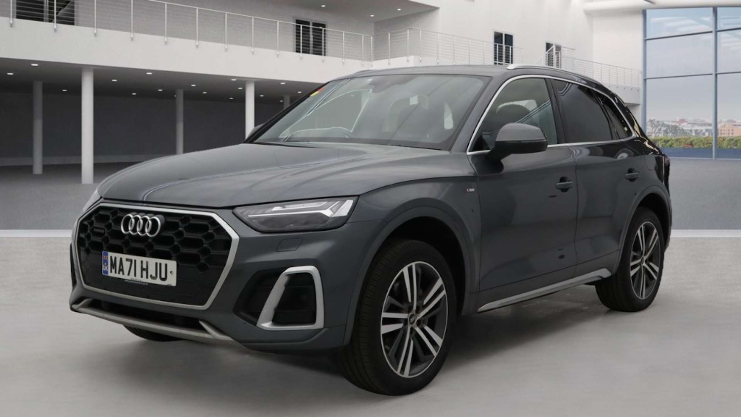 Used Audi Q5 2021 for sale - 76412601: Photo 2