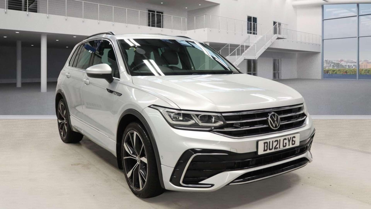 Used Volkswagen Tiguan 2021 for sale - 76839556: Photo 1