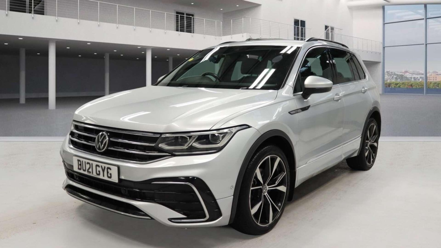 Used Volkswagen Tiguan 2021 for sale - 76839556: Photo 2