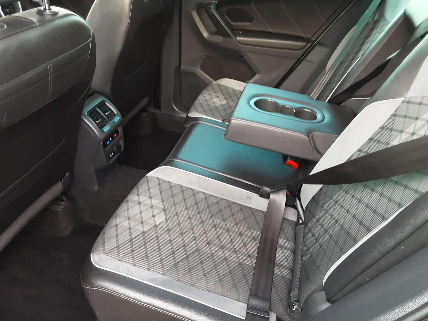 Used Volkswagen Tiguan 2021 for sale - 76839556: Photo 27