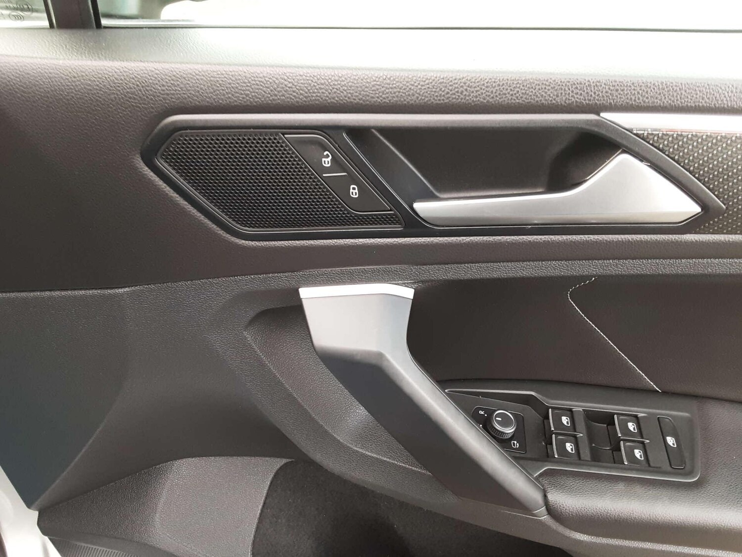 Used Volkswagen Tiguan 2021 for sale - 76839556: Photo 28