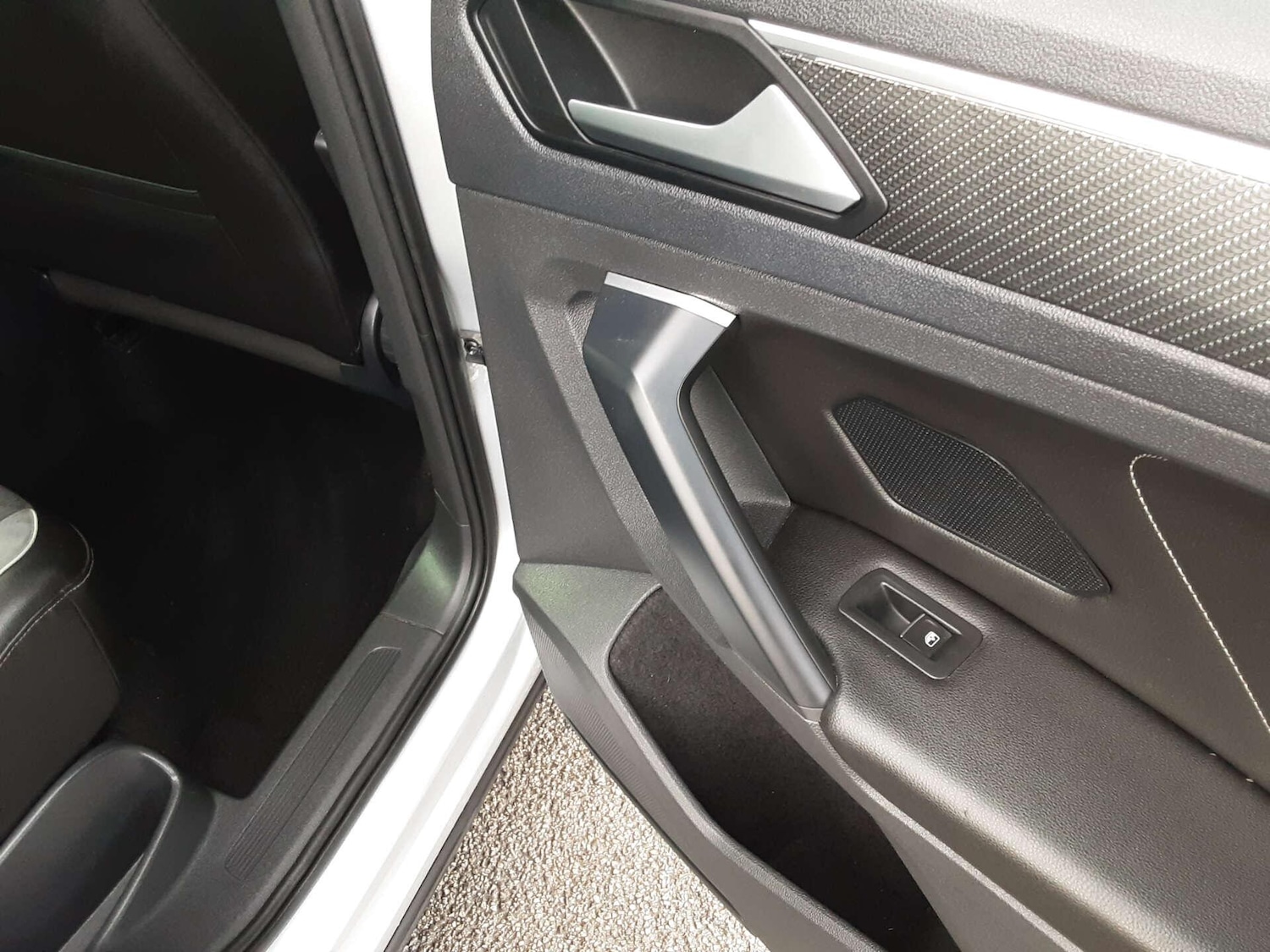 Used Volkswagen Tiguan 2021 for sale - 76839556: Photo 31