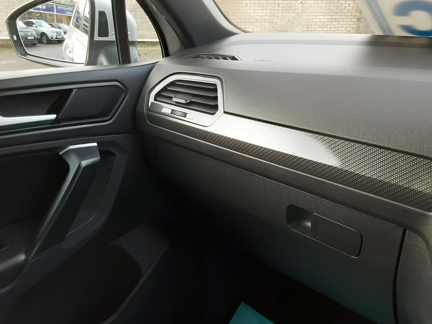 Used Volkswagen Tiguan 2021 for sale - 76839556: Photo 33