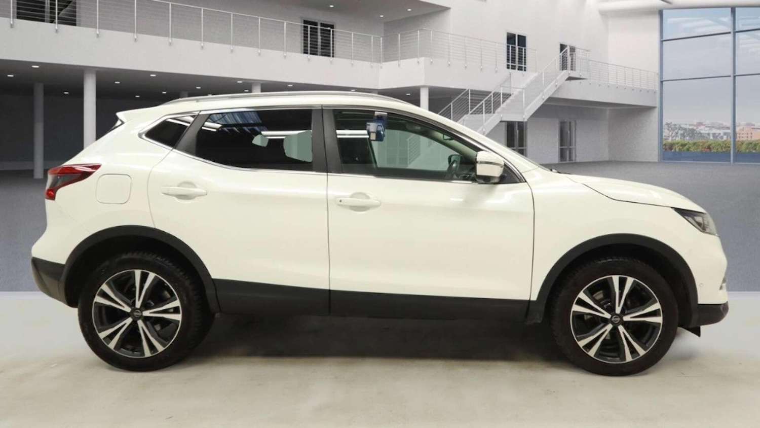 Used Nissan Qashqai for sale - 77882087: Photo 9