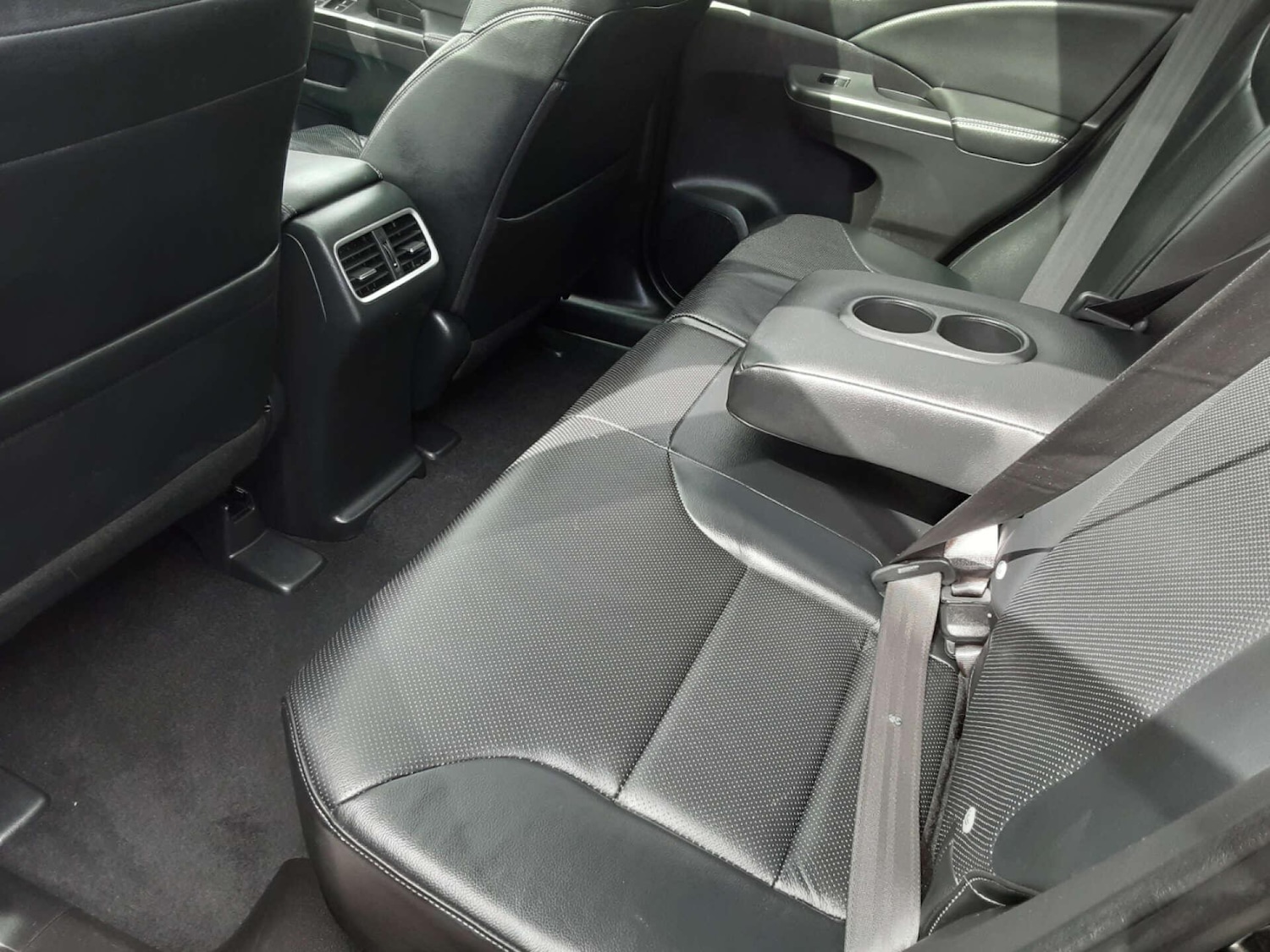 Used Honda CR-V 2016 for sale - 76807639: Photo 28