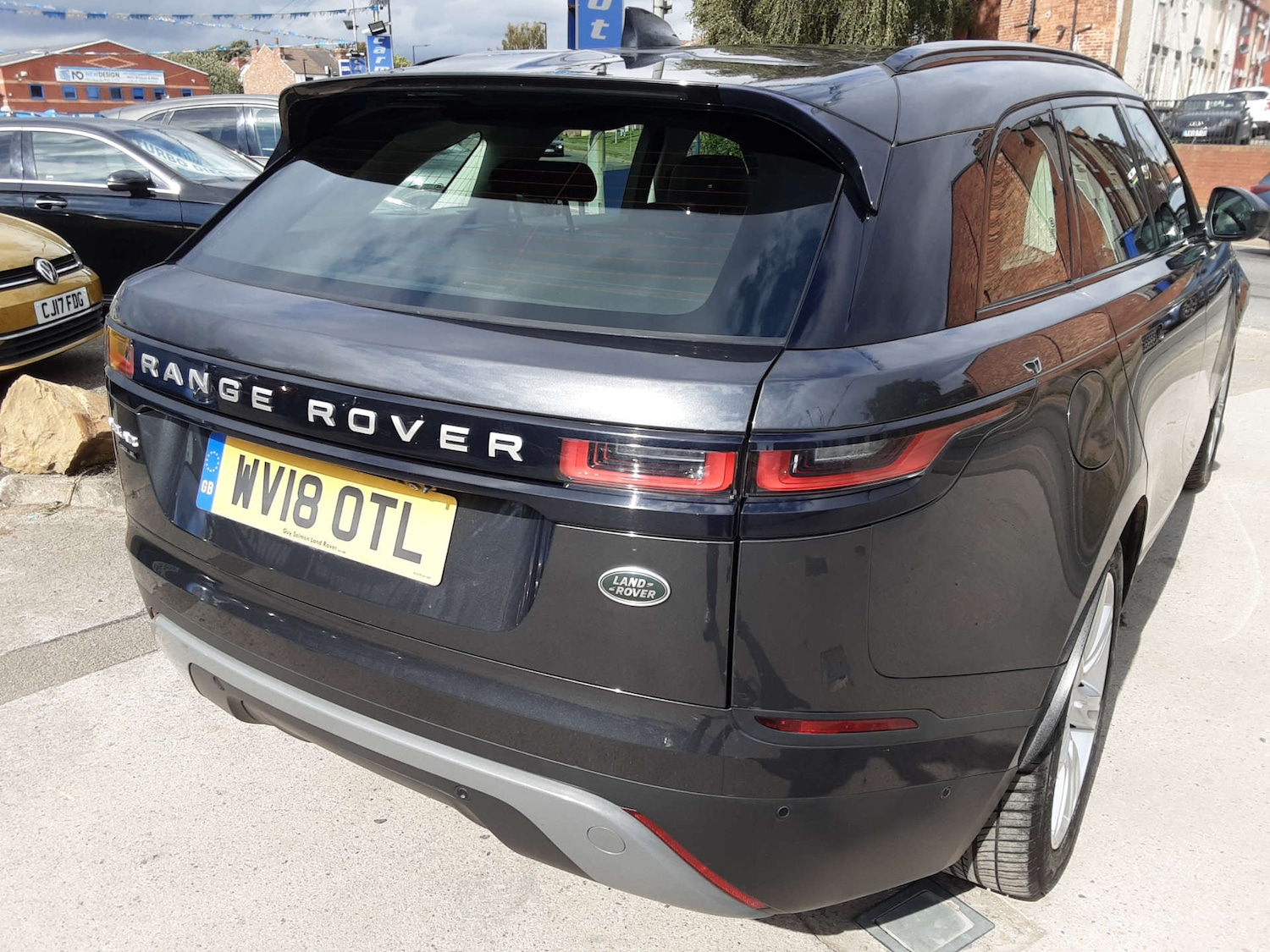 Used Land Rover Range Rover Velar 2018 for sale - 76404579: Photo 11