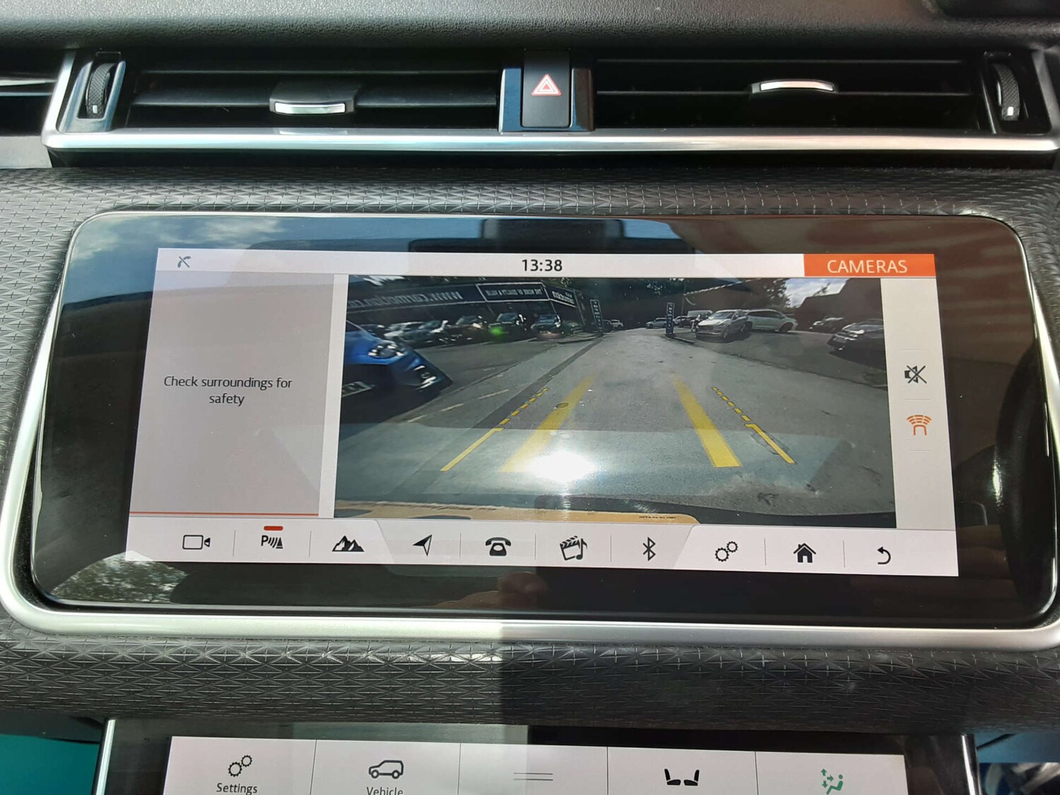 Used Land Rover Range Rover Velar 2018 for sale - 76404579: Photo 39