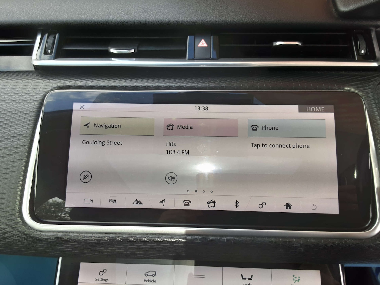 Used Land Rover Range Rover Velar 2018 for sale - 76404579: Photo 41