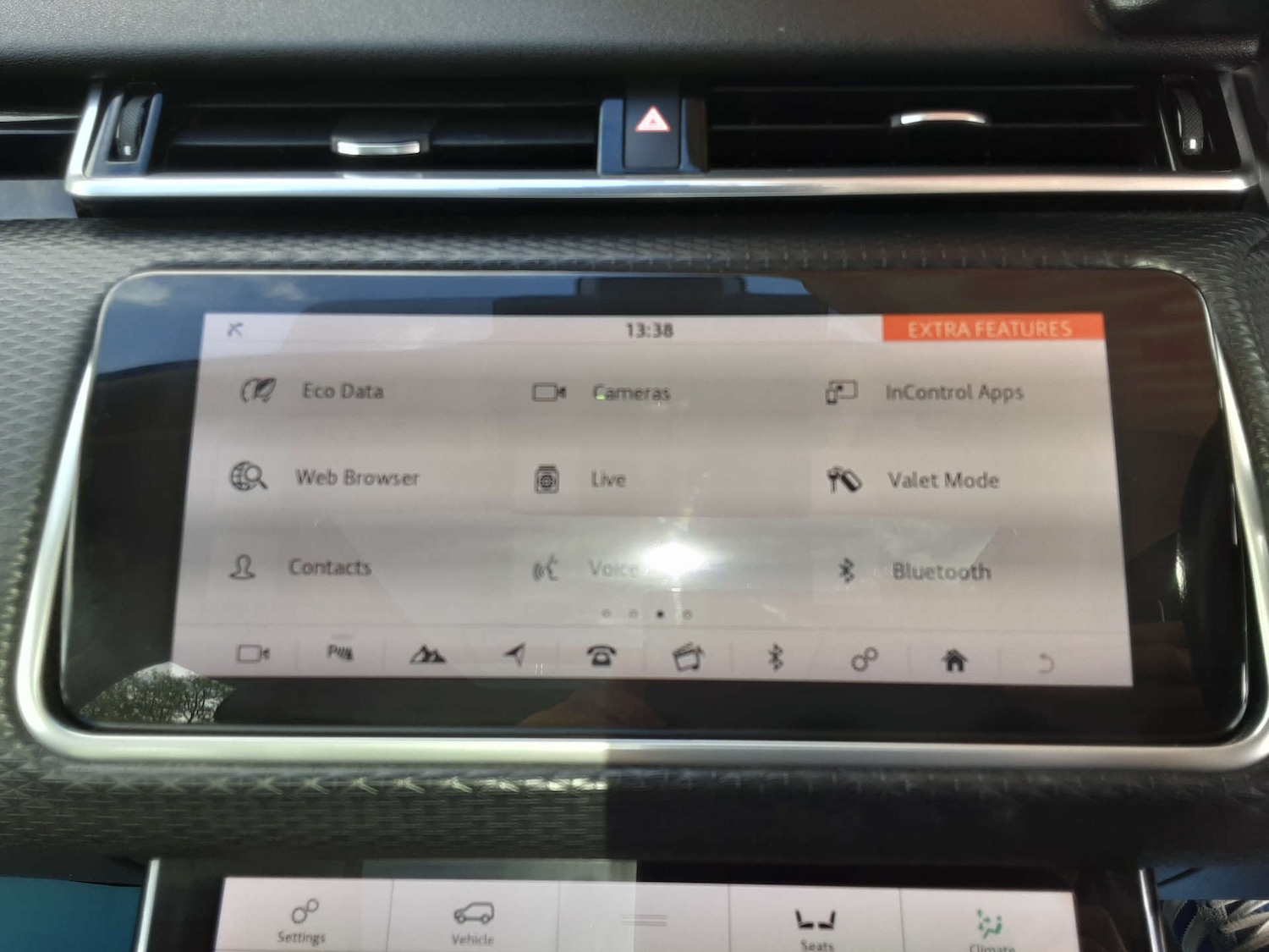 Used Land Rover Range Rover Velar 2018 for sale - 76404579: Photo 43