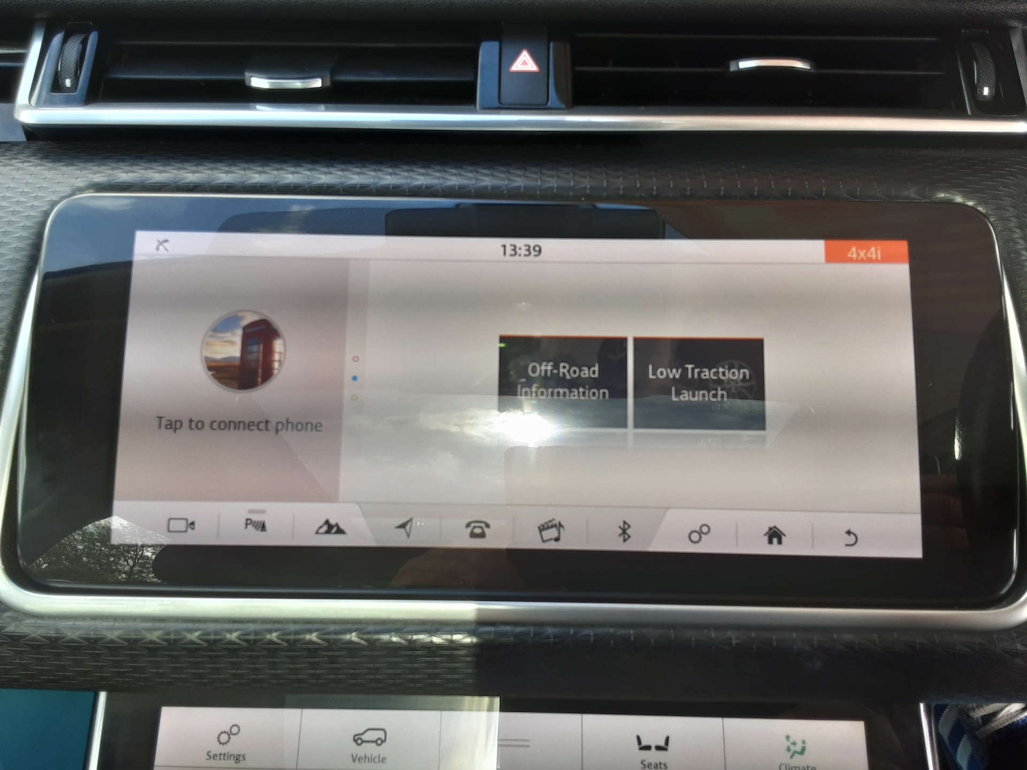 Used Land Rover Range Rover Velar 2018 for sale - 76404579: Photo 45