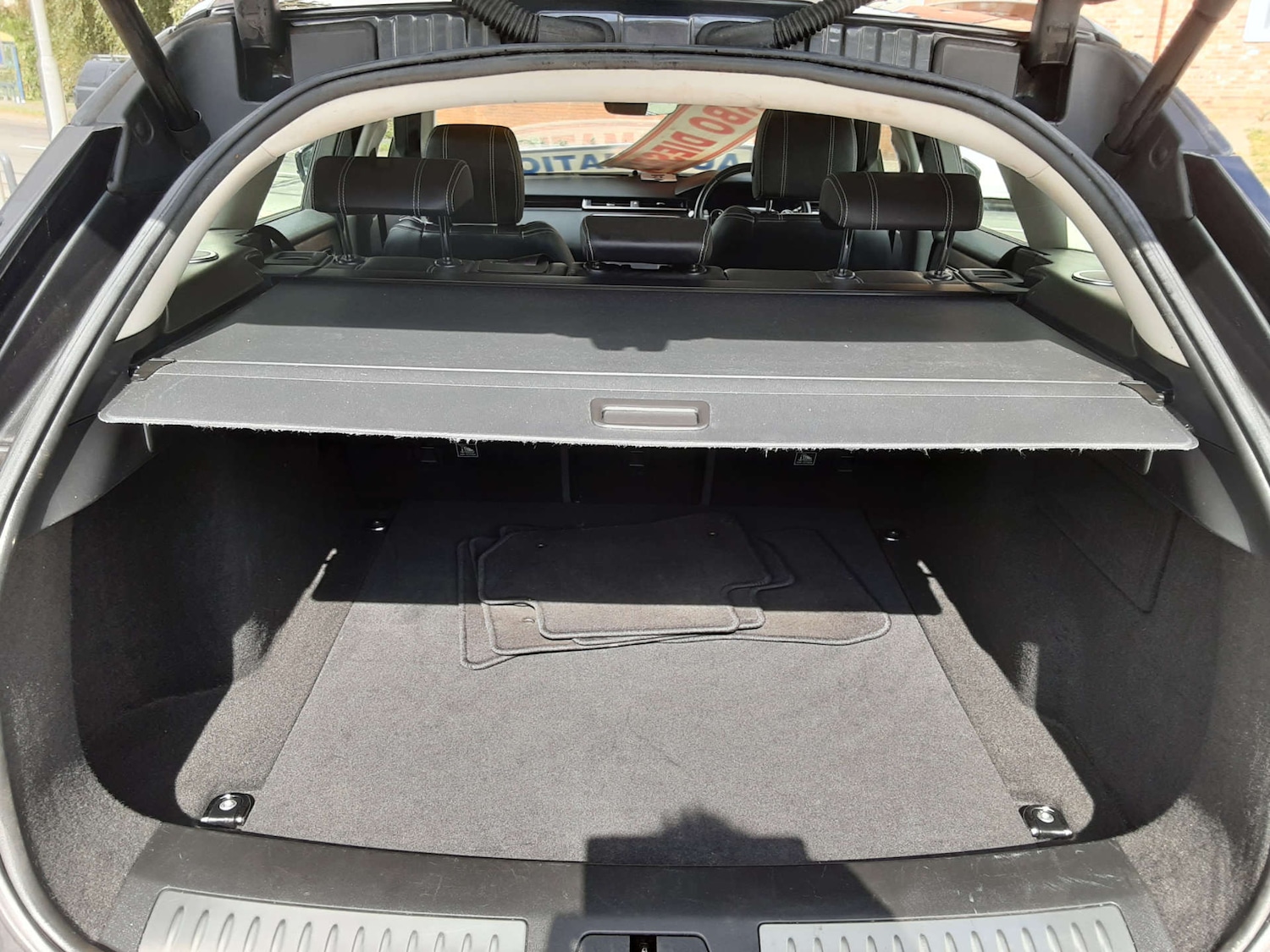 Used Land Rover Range Rover Velar 2018 for sale - 76404579: Photo 47