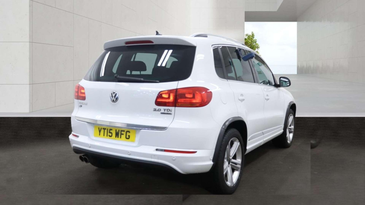Used Volkswagen Tiguan 2015 for sale - 78184806: Photo 3