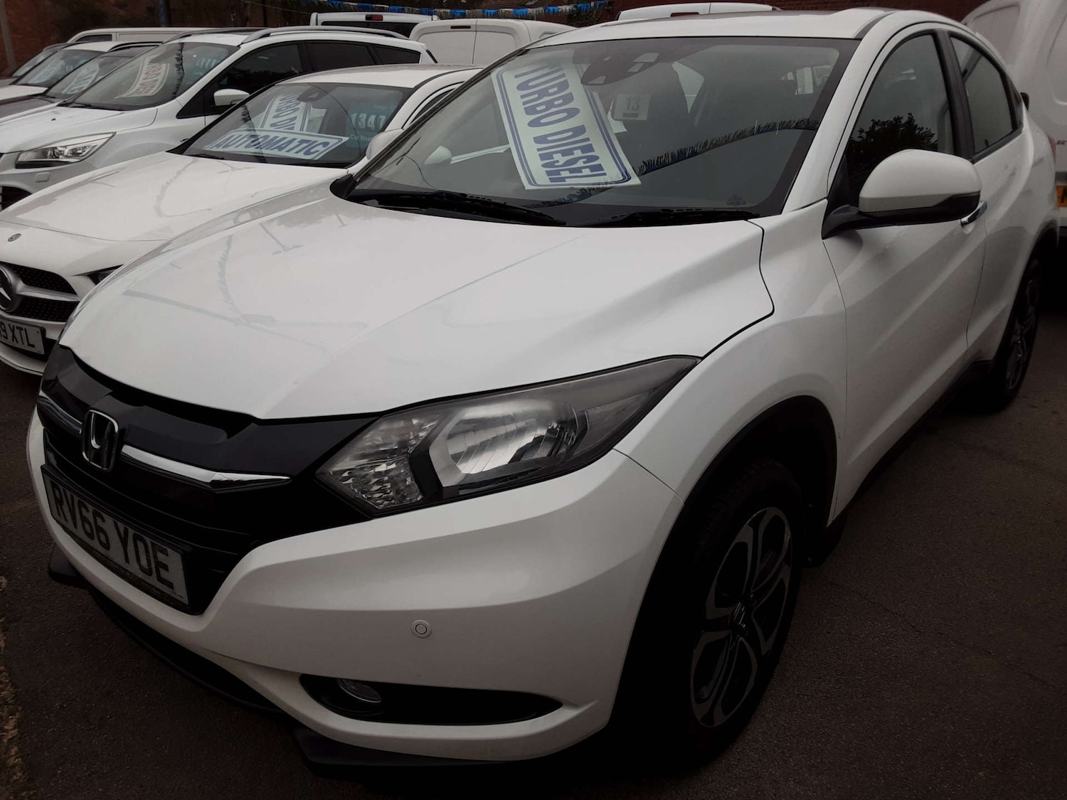 Used Honda HR-V 2017 for sale - 76404623: Photo 3