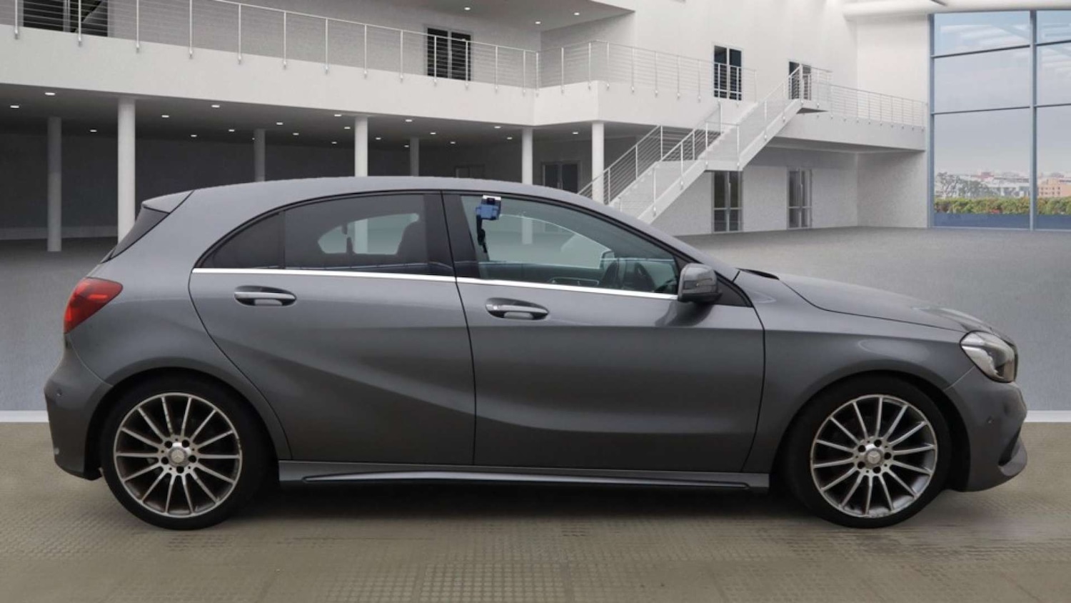 Used Mercedes-Benz A-Class 2017 for sale - 76407731: Photo 9
