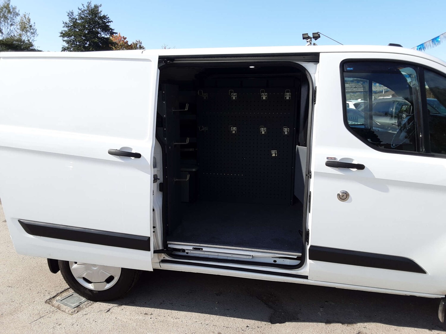 Used Ford Transit Custom 2019 for sale - 76404606: Photo 16