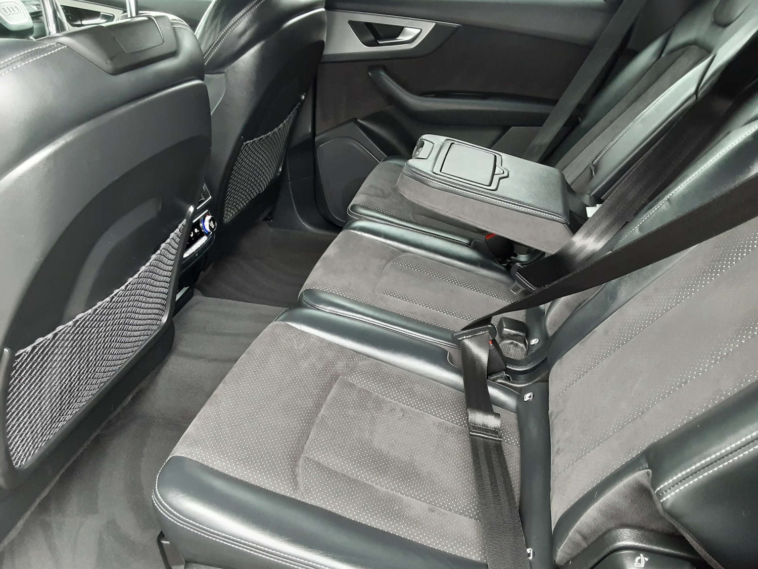 Used Audi Q7 2017 for sale - 76404614: Photo 23