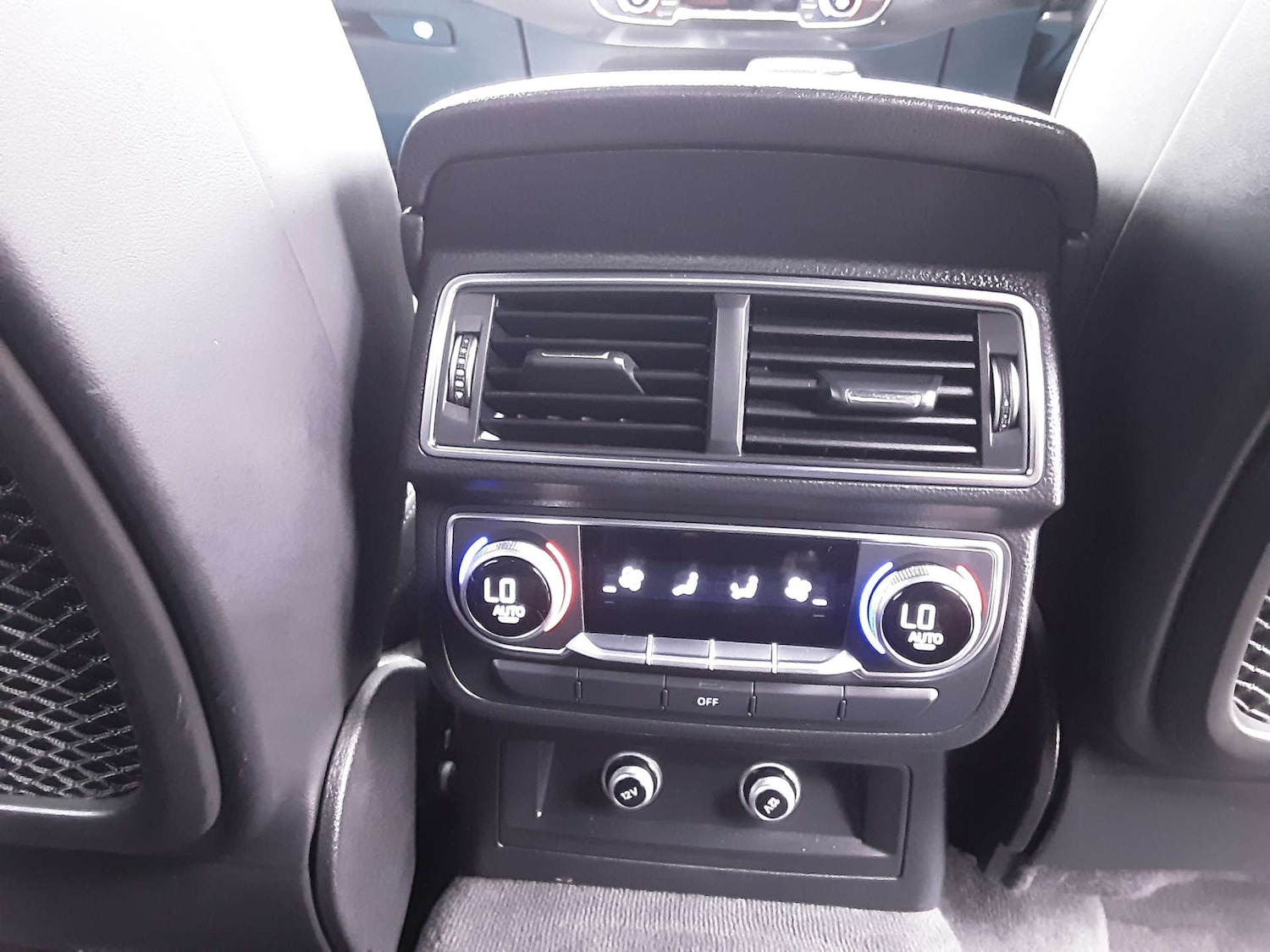 Used Audi Q7 2017 for sale - 76404614: Photo 32