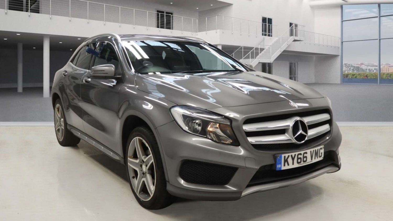Used Mercedes-Benz GLA 2016 for sale - 76407730: Photo 1
