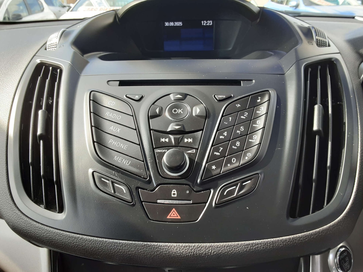 Used Ford Kuga 2016 for sale - 76404599: Photo 27