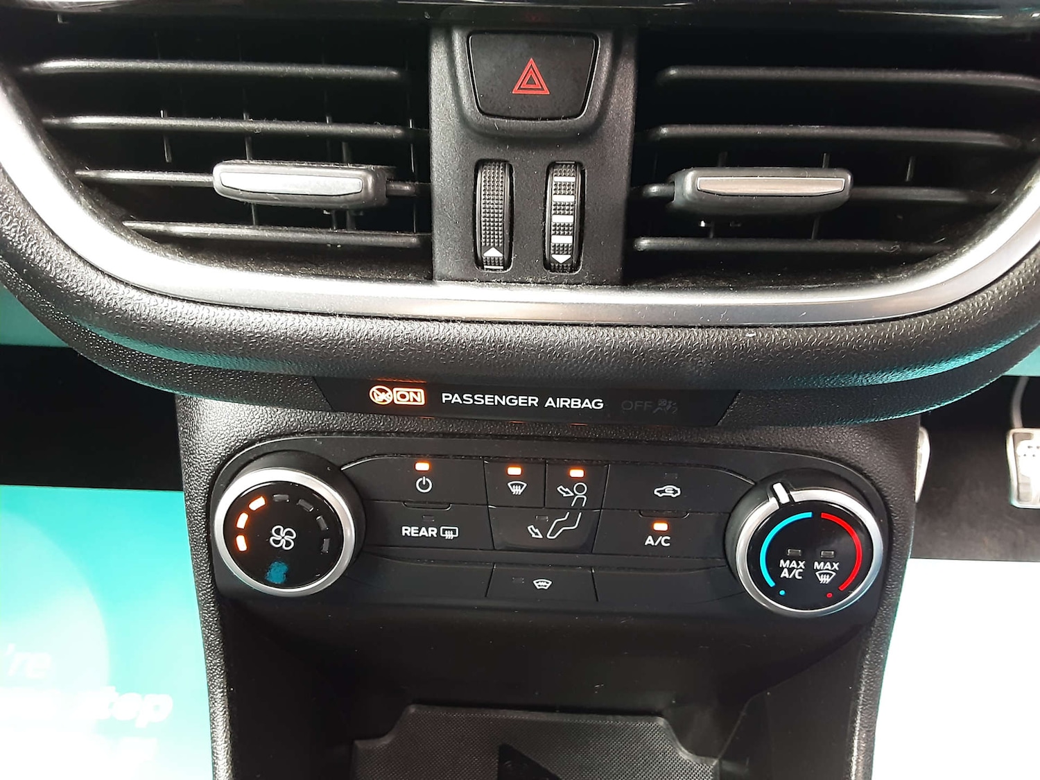 Used Ford Fiesta 2018 for sale - 76407729: Photo 24