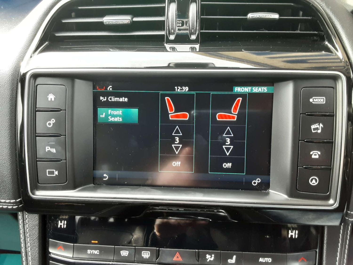 Used Jaguar F-Pace 2018 for sale - 77598693: Photo 39