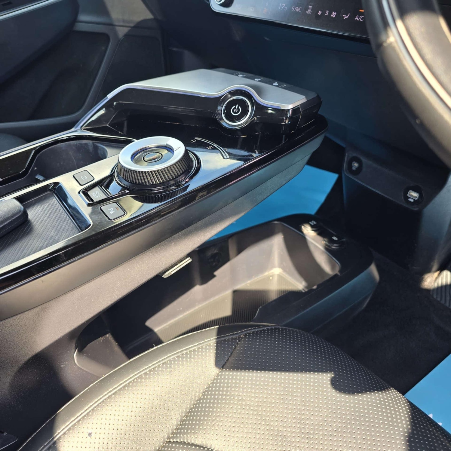 Used Kia EV6 2022 for sale - 76807632: Photo 43