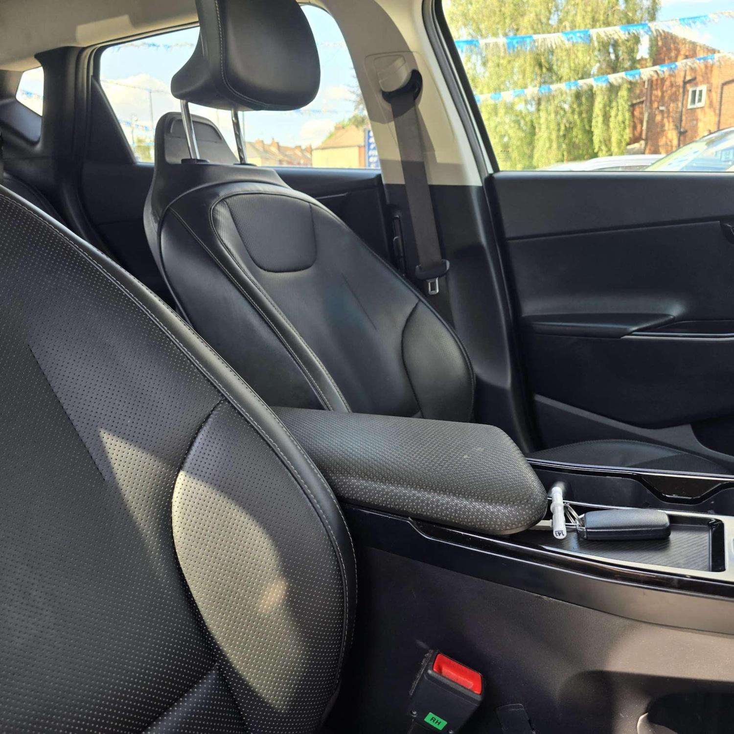 Used Kia EV6 2022 for sale - 76807632: Photo 44