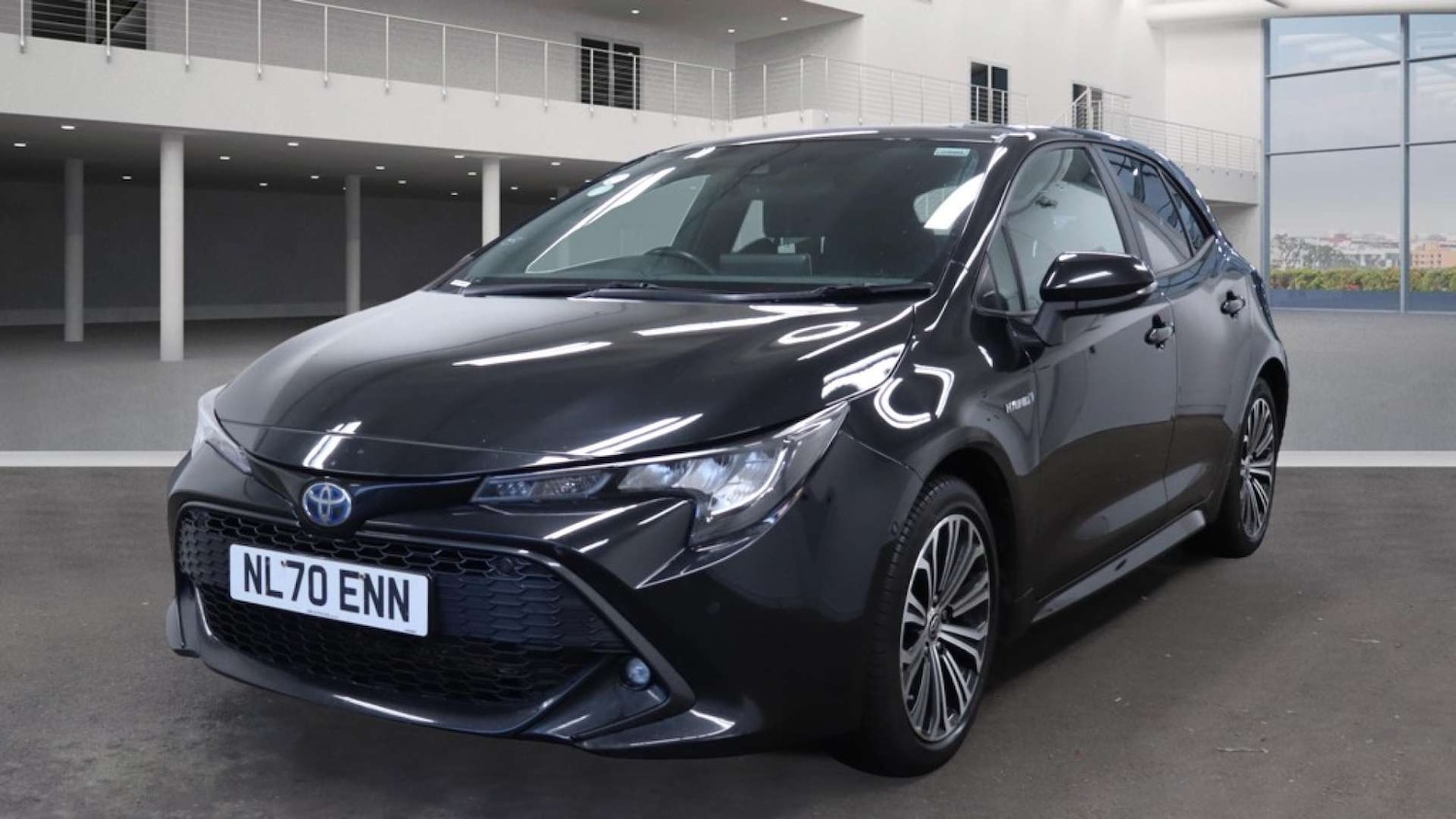 Used Toyota Corolla 2020 for sale - 76412593: Photo 2