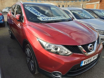 2015 - 1.6 Qashqai Tekna dCi CVT 5dr